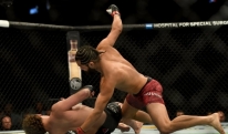ენას კბილი დააჭირე! - ყველაზე სწრაფი ნოკაუტი UFC-ის ისტორიაში! [VIDEO]