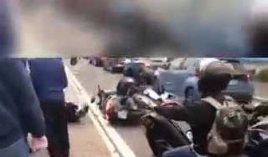 იტალიელი გულშემატკივარი ინგლისელის ლანძღვით ისე გაერთო, ავარიაში მოყვა [VIDEO]